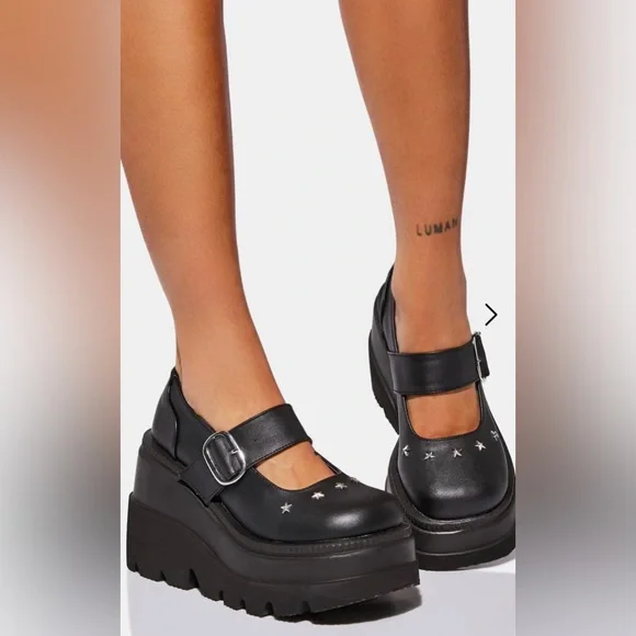 Demonia Black Platform Shoes with Star Accents - Picture 4 of 11